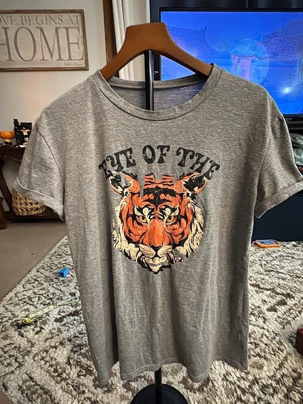 Tiger Graphic Short Sleeve Tee